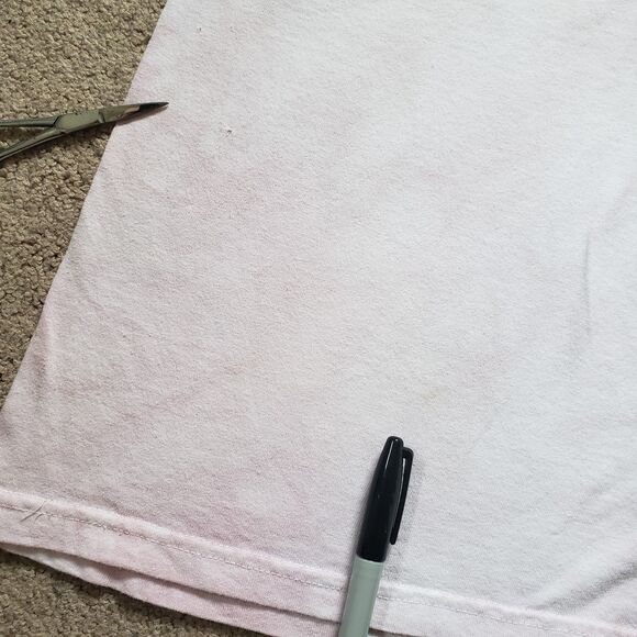 Thrashed The Mountain Valentina Sugar Skull Size XL Mens Tie Dye Pink T-Shirt - Picture 4 of 7